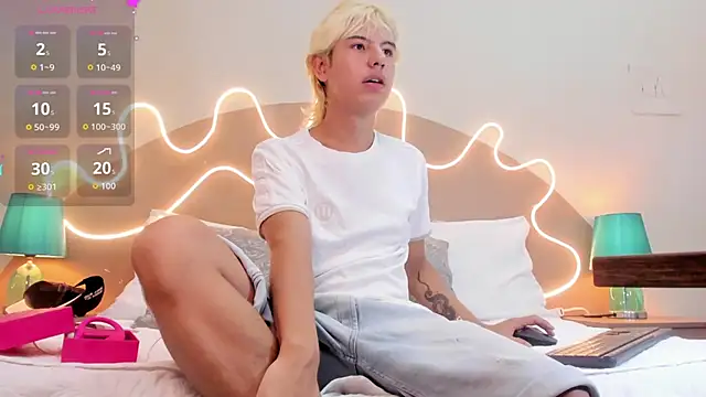 Snapshot of Enrrixxx_ chatting on 1, 10, 2025 Enrrixxx online show from 1, 10, 2025