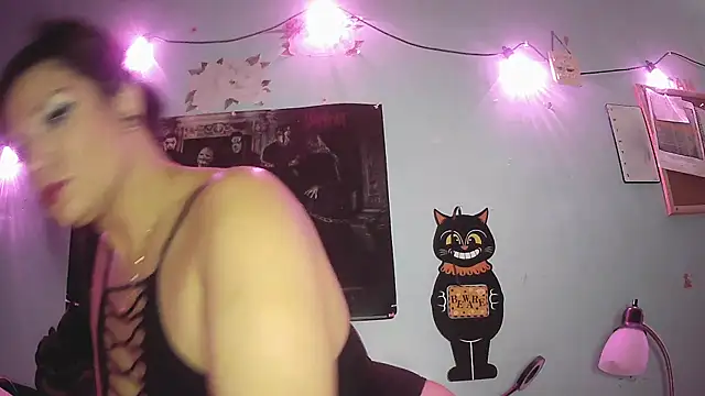 ovmilf online show from 3, 12, 2025