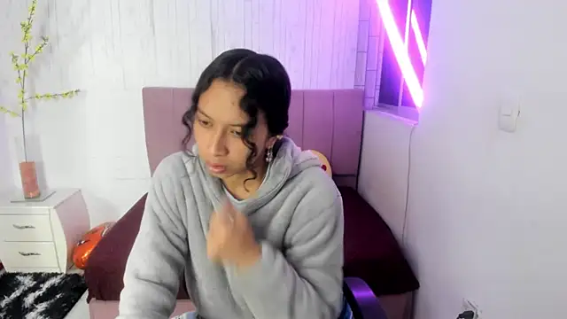 anna moon11 online show from 7, 11, 2025