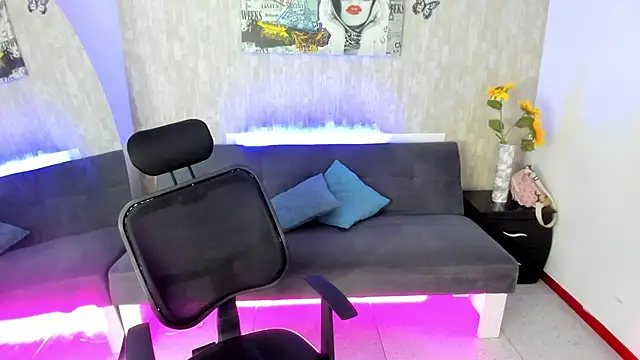 anna moon11 online show from 12, 2, 2026