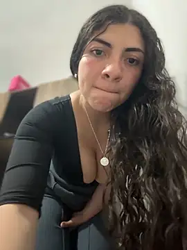 arieel  722 online show from 12, 9, 2025