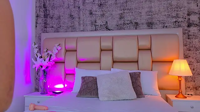 Edna Copper online show from 4, 10, 2025