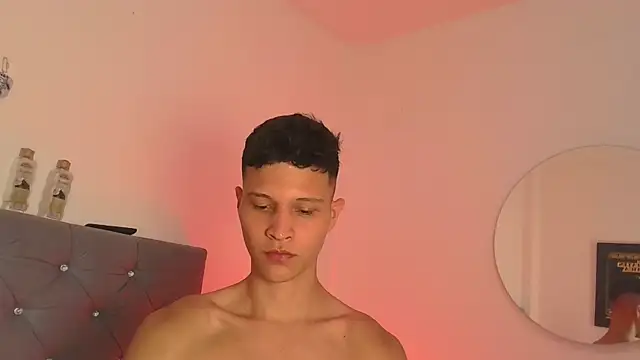 Twinkcock22 online show from 14, 10, 2025