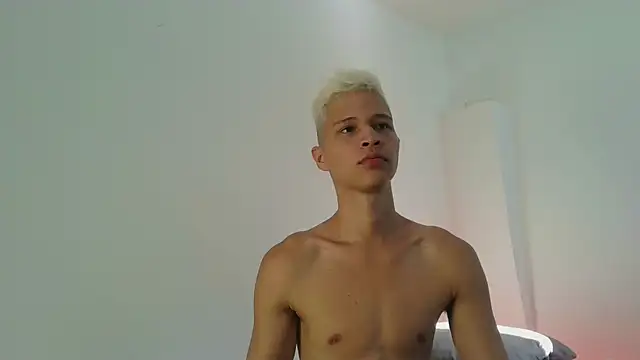 Twinkcock22 online show from 18, 12, 2025