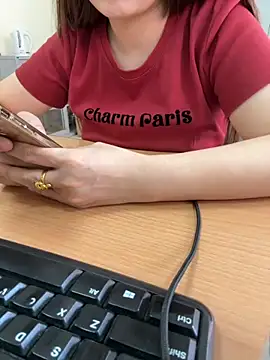 PhuongNhi21 online show from 15, 9, 2025