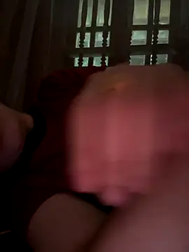 PhuongNhi21 online show from 9, 11, 2025