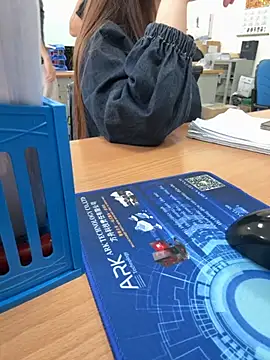 PhuongNhi21 online show from 23, 9, 2025