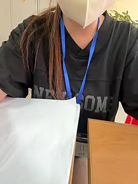 PhuongNhi21 online show from 20, 9, 2025