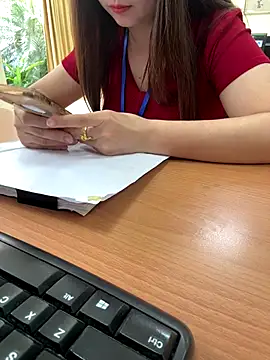 PhuongNhi21 online show from 10, 9, 2025