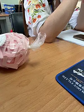 PhuongNhi21 online show from 20, 10, 2025