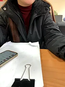 PhuongNhi21 online show from 28, 11, 2025