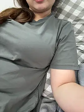 PhuongNhi21 online show from 21, 10, 2025