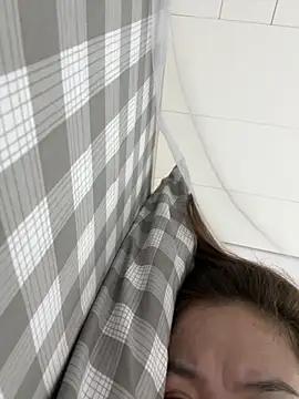 PhuongNhi21 online show from 21, 10, 2025