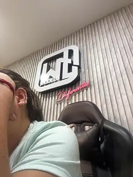 megvibes online show from 10, 11, 2025