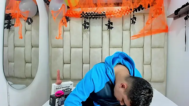 DavilANDkevin2 online show from 26, 10, 2025