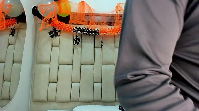 DavilANDkevin2 online show from 24, 10, 2025