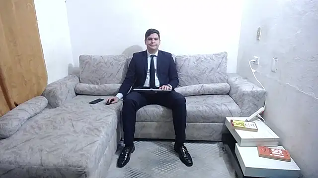 Victor Maitland online show from 3, 7, 2026