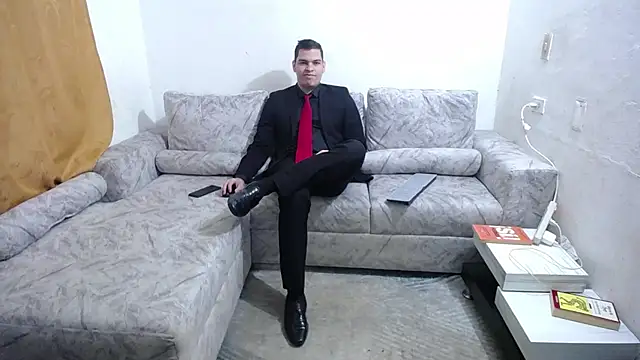 Victor Maitland online show from 30, 9, 2025