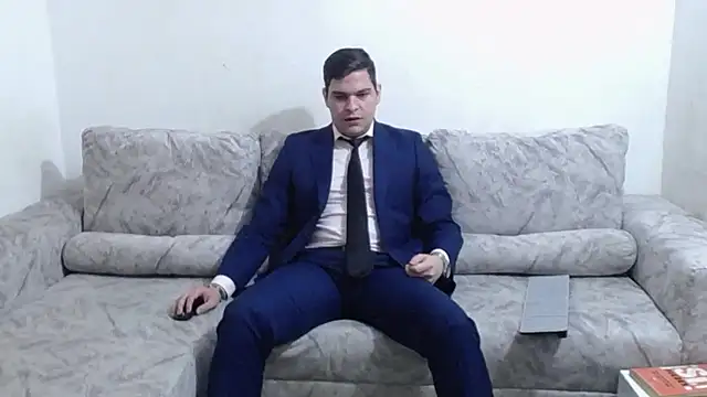 Victor Maitland online show from 3, 2, 2026