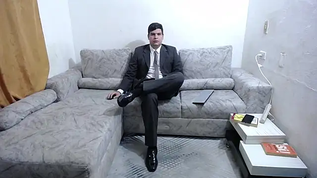 Victor Maitland online show from 5, 7, 2026