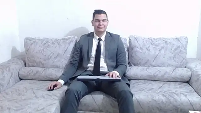 Victor Maitland online show from 1, 10, 2025