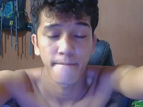 kenbigcockxx online show from 21, 12, 2025