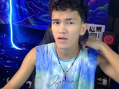 Snapshot of kenbigcockxx chatting on 10, 7, 2026 kenbigcockxx online show from 10, 7, 2026