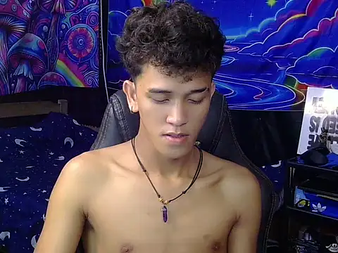 Snapshot of kenbigcockxx chatting on 15, 7, 2026 kenbigcockxx online show from 15, 7, 2026