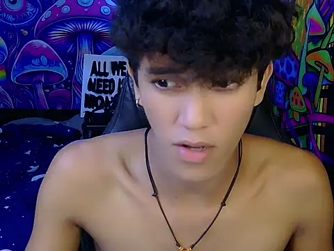 Snapshot of kenbigcockxx chatting on 15, 6, 2026 kenbigcockxx online show from 15, 6, 2026