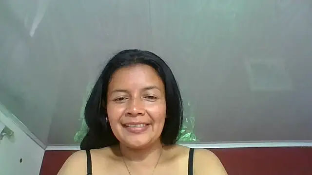DianaOchoa  online show from 21, 10, 2025