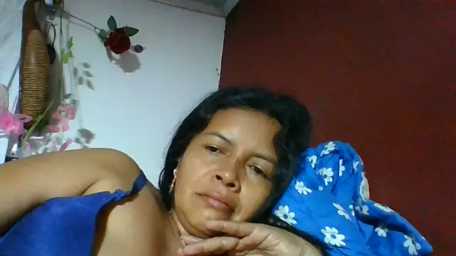 Snapshot of DianaOchoa_ chatting on 3, 7, 2026 DianaOchoa online show from 3, 7, 2026
