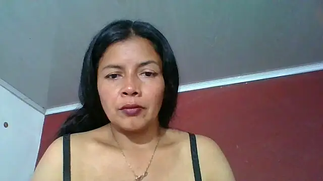 DianaOchoa  online show from 4, 11, 2025