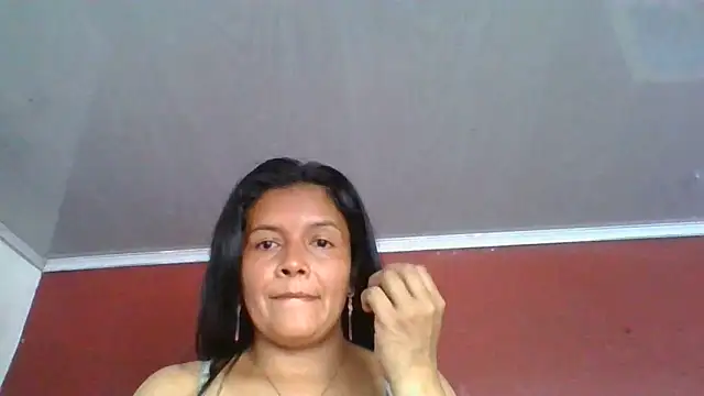 Snapshot of DianaOchoa_ chatting on 30, 6, 2026 DianaOchoa online show from 30, 6, 2026