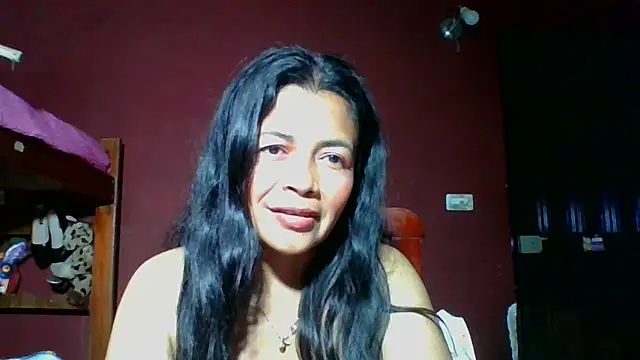 DianaOchoa  online show from 3, 10, 2025