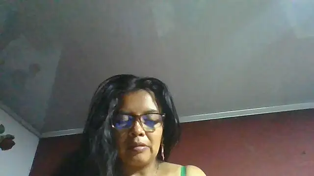 Snapshot of DianaOchoa_ chatting on 17, 7, 2026 DianaOchoa online show from 17, 7, 2026