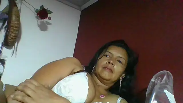 DianaOchoa  online show from 15, 5, 2026