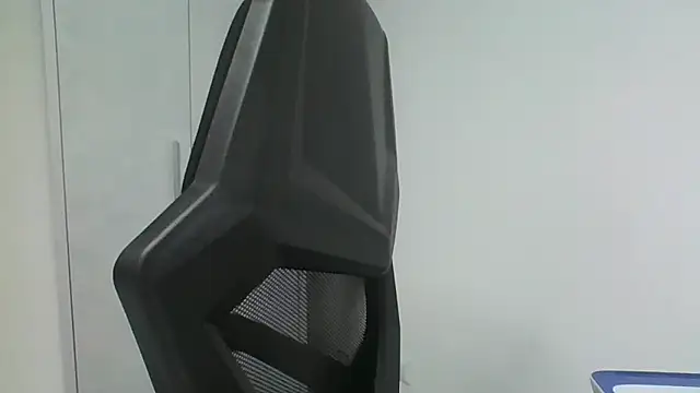 Snapshot of Sensor2000 chatting on 20, 2, 2026 Sensor2000 online show from 20, 2, 2026