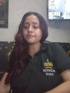 candy  fox  online show from 28, 10, 2025