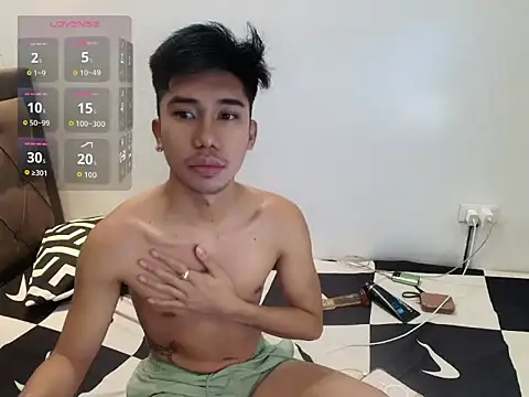 Snapshot of Ur_pinoyhotbrix chatting on 14, 3, 2026 Ur pinoyhotbrix online show from 14, 3, 2026