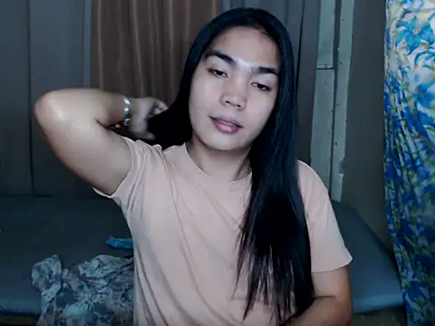 Simple Martina online show from 17, 12, 2025