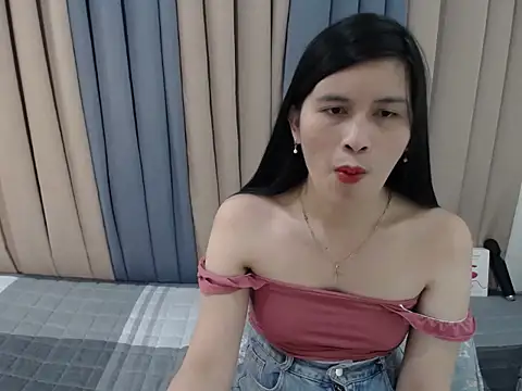 pinay amaliax online show from 11, 5, 2026