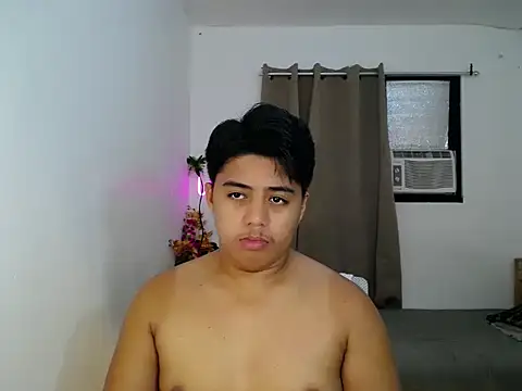 Hugecock2hundle intown online show from 25, 11, 2025