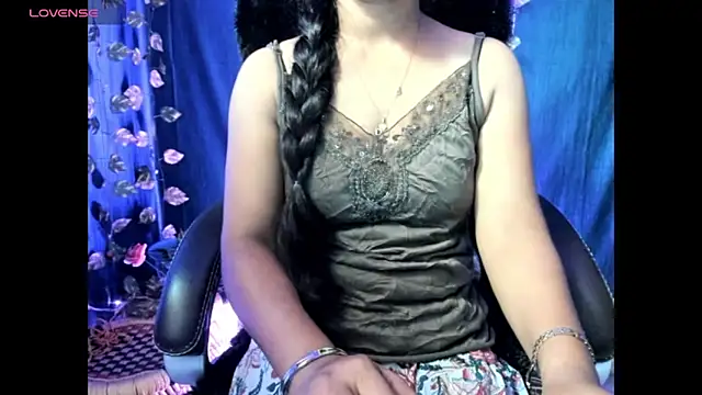 Snapshot of Forever_Love2025 chatting on 7, 10, 2025 Forever Love2025 online show from 7, 10, 2025
