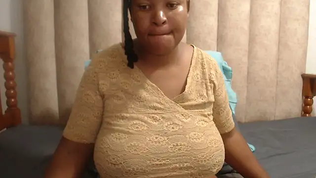 Snapshot of Sexybusty01 chatting on 6, 3, 2026 Sexybusty01 online show from 6, 3, 2026