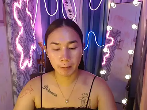 in yourdreamstarxx online show from 3, 12, 2025