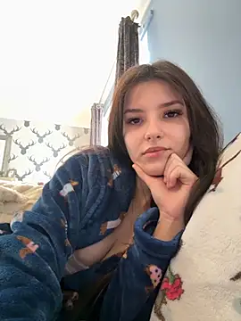 Snapshot of Naughty_CrystalXX chatting on 1, 10, 2025 Naughty CrystalXX online show from 1, 10, 2025