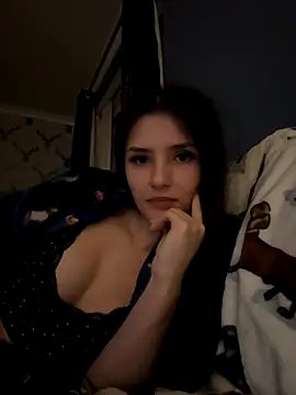 Snapshot of Naughty_CrystalXX chatting on 26, 9, 2025 Naughty CrystalXX online show from 26, 9, 2025