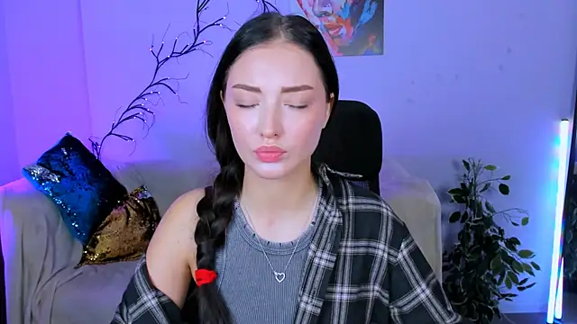 miki-niki online show from 6, 10, 2025