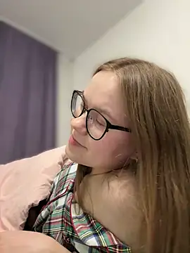  CherryBloom  online show from 30, 9, 2025