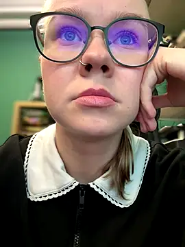  CherryBloom  online show from 14, 10, 2025